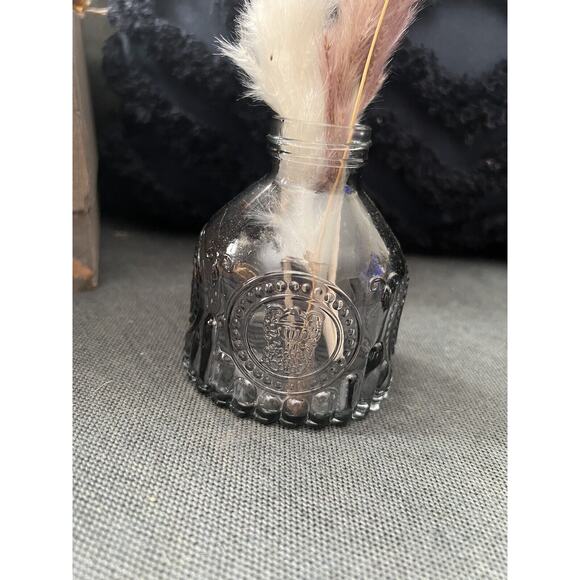 Small grey glass bohemian bottle or bud vase - Picture 5 of 6